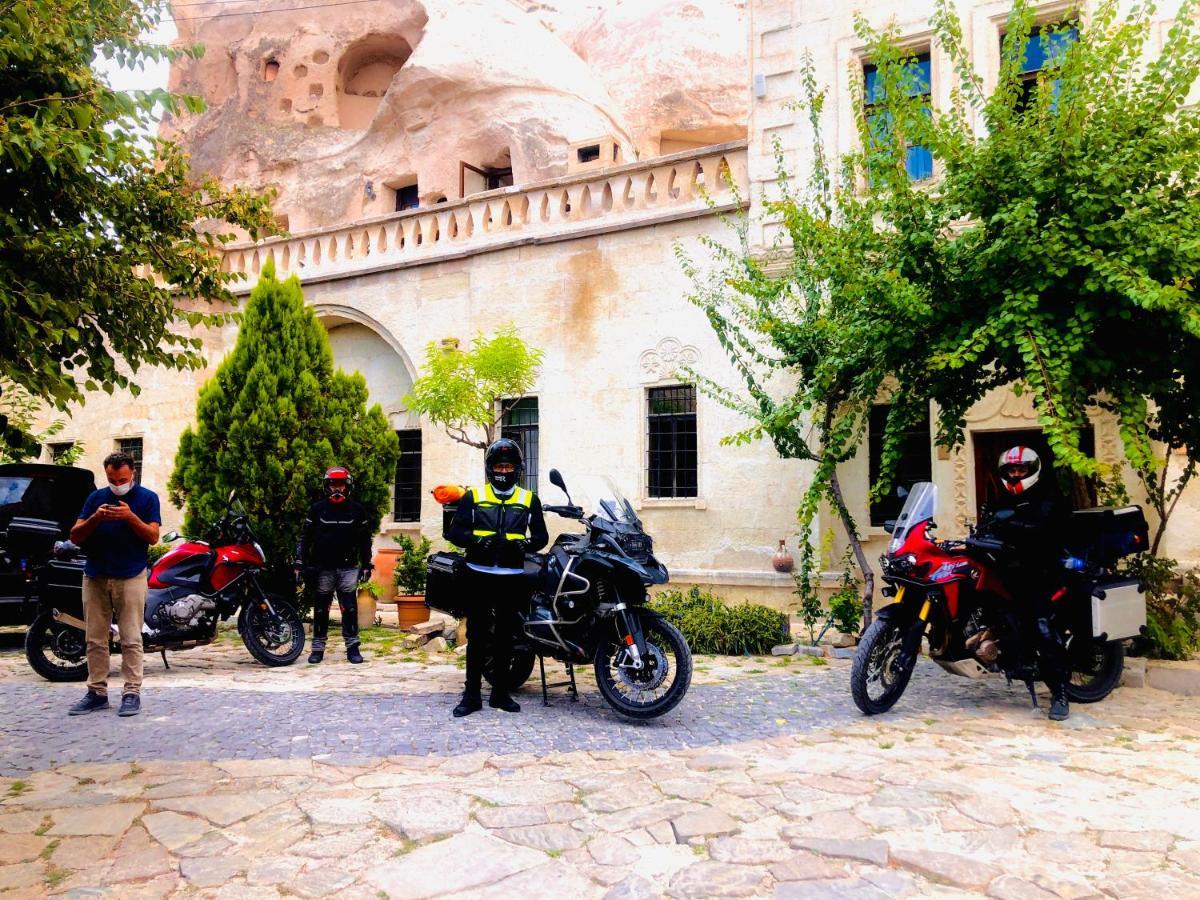The Village Cave Hotel Гореме Экстерьер фото
