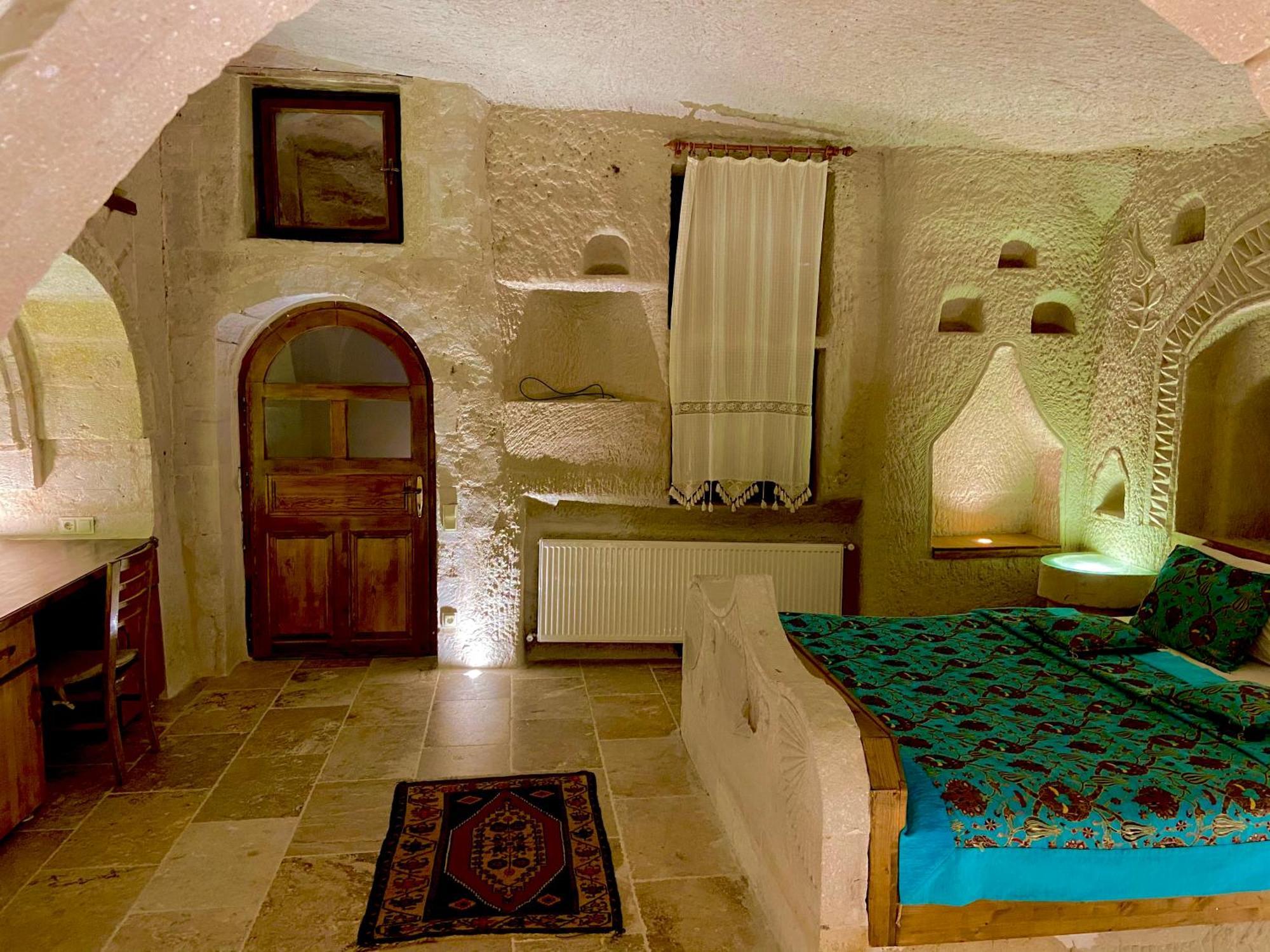 The Village Cave Hotel Гореме Номер фото